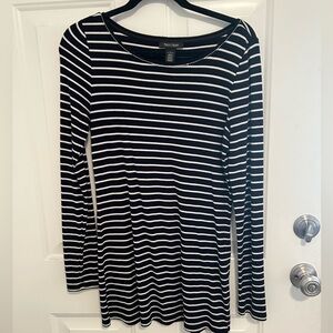 White House Black Market long sleeve tunic
